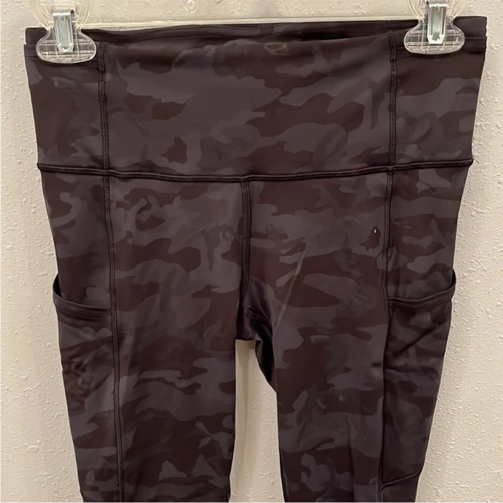 LULULEMON Fast & Free - Picture 5 of 11